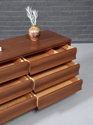 Mid-Century Modern 6-Drawer Dresser by United Furniture, c.1960's