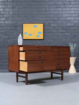 Mid-Century Modern Walnut Dresser by United Furniture, c.1960’s