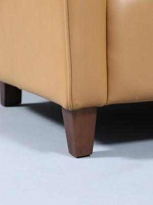 Pair of Vintage Modern Tan Leather Club Lounge Chairs, c.1980’s