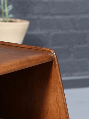 Heywood Wakefield “Kohinoor” Night Stand w/ Bookcase, c.1950’s