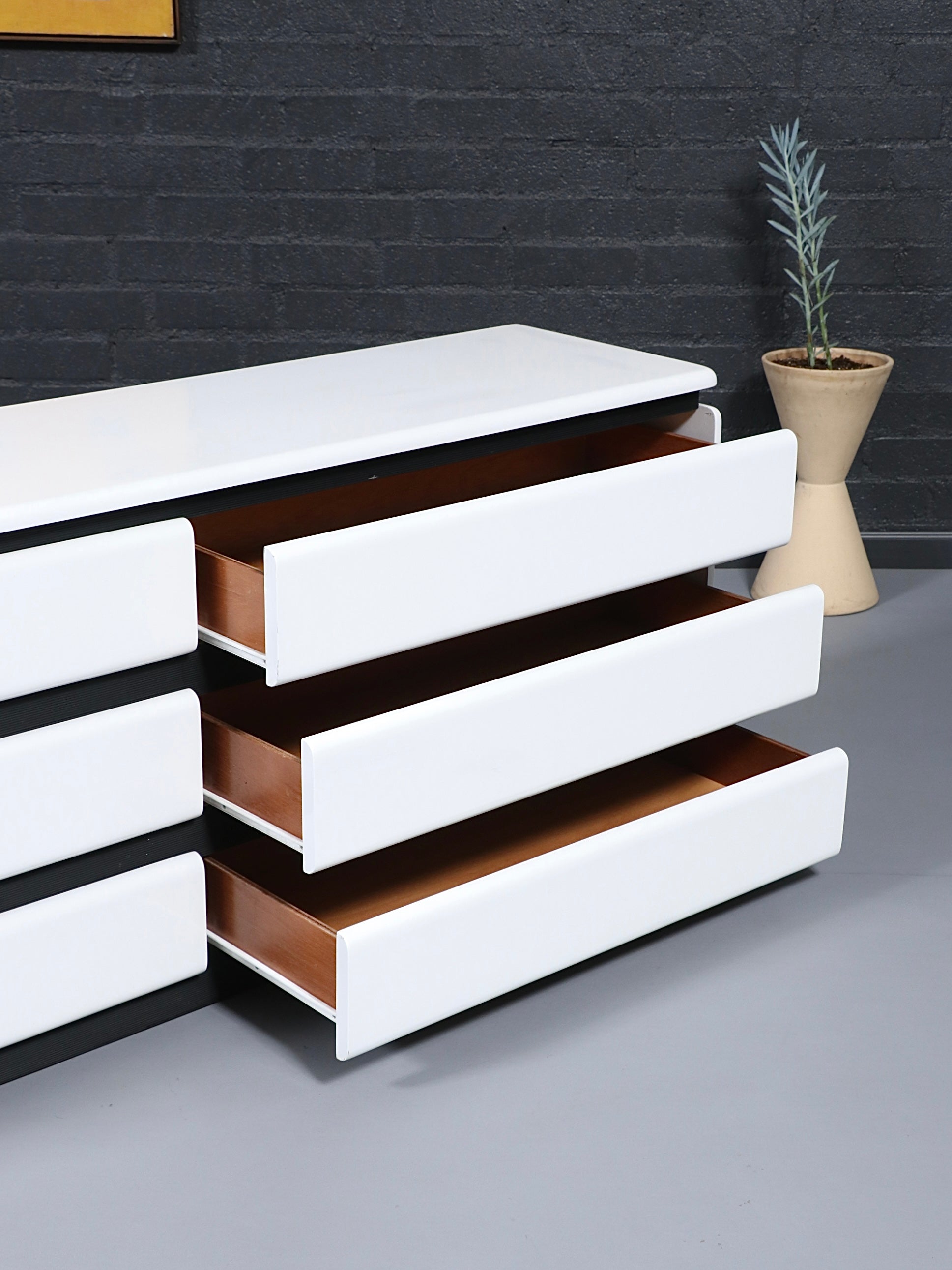 Vintage Post Modern Lacquered Dresser by Roger Rougier, c.1980's – Vintage Supply