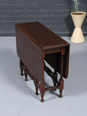 English Colonial Style Drop-Leaf Gateleg Table w/ Drawer, c.1940’s