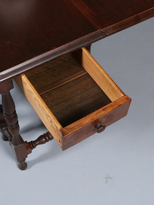 English Colonial Style Drop-Leaf Gateleg Table w/ Drawer, c.1940’s