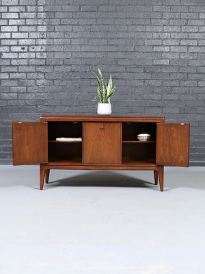 Mid Century Modern Walnut Credenza by Century Furniture, c.1960’s