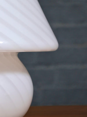 Vintage Italian Modern Mushroom Murano Glass Table Lamp by Vetri, c.1970’s