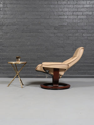 Scandinavian Modern “Stressless” Tan Leather Lounge Chair by Ekornes