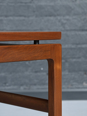 Mid-Century Modern Floating Top Side Table by Gunlocke Chair Co. Inc., c.1960’s