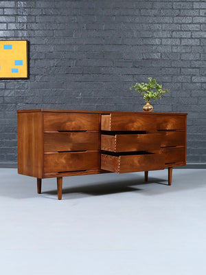 Mid Century Modern 9-Drawer Walnut Dresser by LA Period, c.1960’s