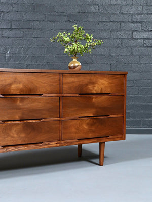 Mid Century Modern 9-Drawer Walnut Dresser by LA Period, c.1960’s