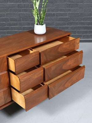 Mid Century Modern Walnut Dresser c.1960's