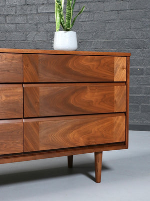 Mid Century Modern Walnut Dresser c.1960's