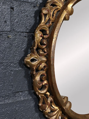 Italian Florentine Rococo Revival Giltwood Round Wall Mirror, c.1950’s