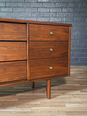 Mid-Century Modern Walnut Dresser by Harmony House, c.1960’s