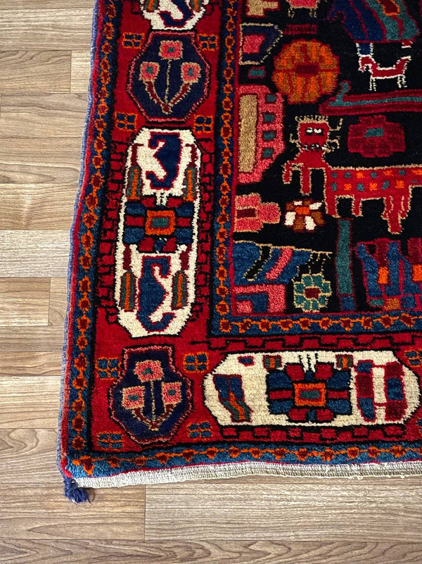 Vintage Persian Bakhtiari Garden Panel Rug – Hand-Knotted Wool, c.1940s