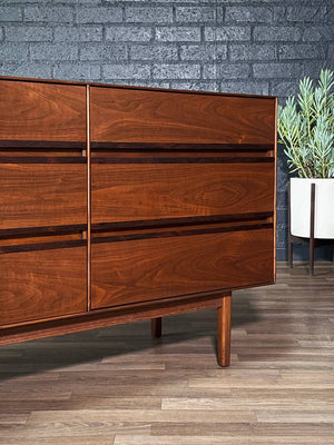 Mid-Century Modern Walnut & Rosewood Dresser by Stanley, c.1960’s