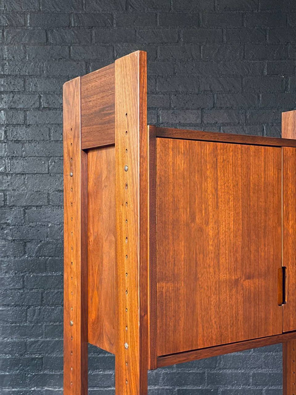 Mid-Century Modern Free-Standing Walnut Bookshelf Storage Unit, c.1960’s