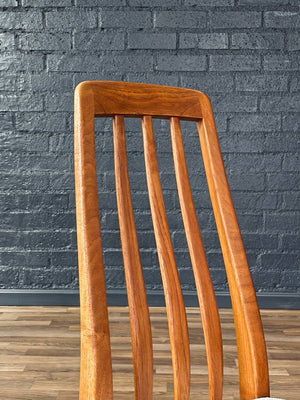 Set of 4 Mid-Century Modern Teak Dining Chairs, c.1970’
