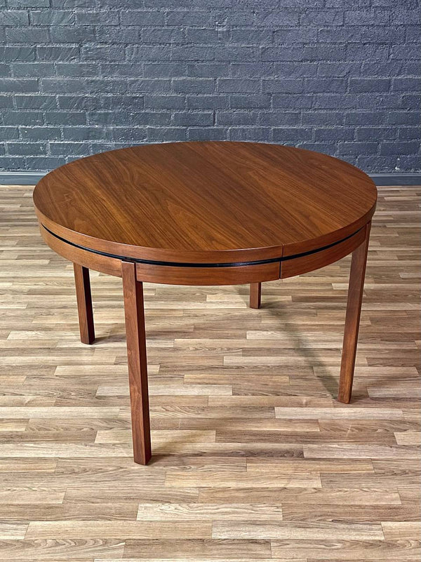 Expanding Merton Gershun “Esprit” Walnut Dining Table for Dillingham, c.1970’s