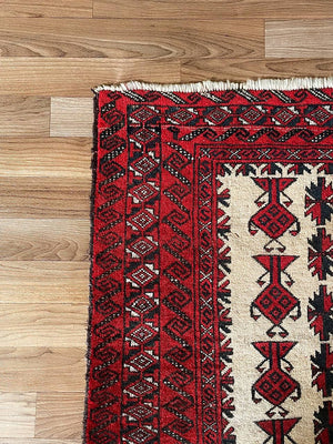 Vintage Central Asian Tribal Hand-Knotted Wool Rug – Yomut Turkmen Design c.1960’s