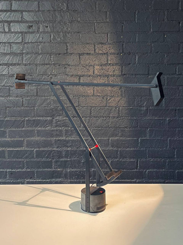 Italain “Tizio” Adjustable Counterbalanced Table Lamp by Richard Sapper for Artemide, c.1970’s