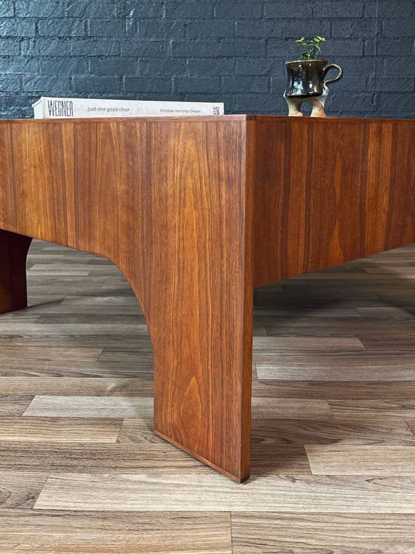 Mid-Century Italian Modern “Oriolo” Smoke Glass Coffee Table by Claudio Salocchi, c.1960’s