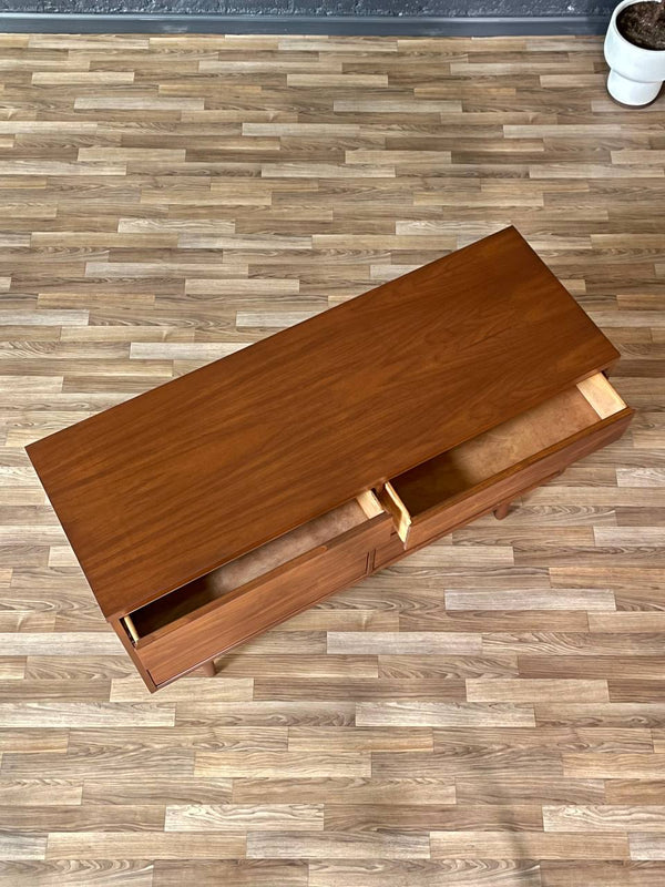 Mid-Century Modern 6-Drawer Walnut Dresser, c.1960’s