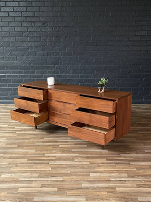 Mid-Century Modern 9-Drawer Walnut Dresser, c.1960’s