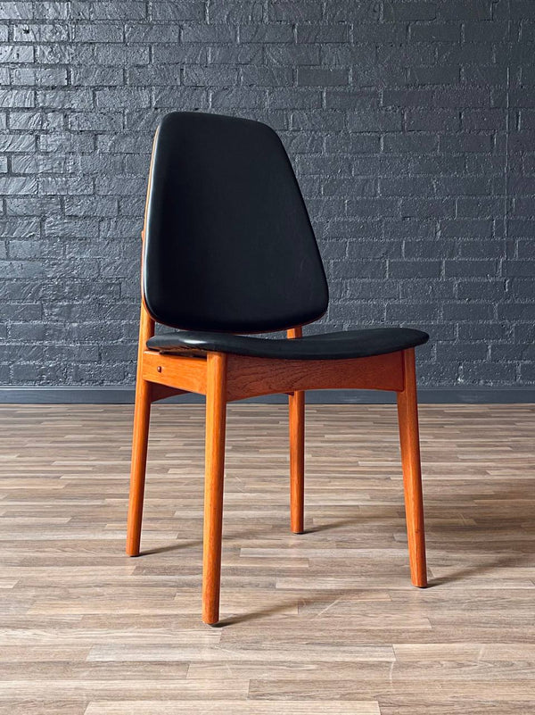 Set of 4 Mid-Century Danish Modern Teak Dining Chairs, c.1960’s