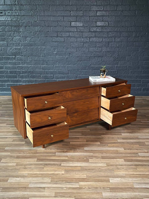 Mid-Century Modern Walnut Dresser by Harmony House, c.1960’s