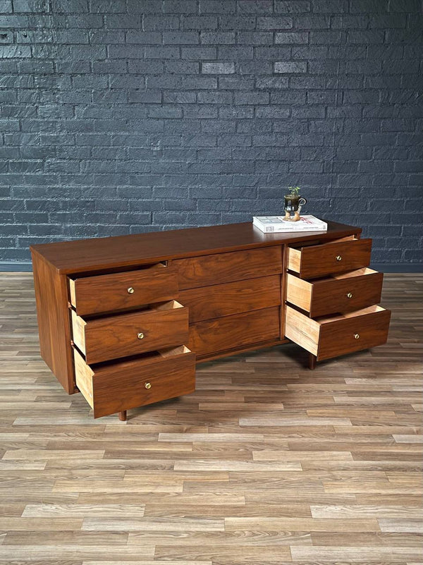 Mid-Century Modern Walnut Dresser by Harmony House, c.1960’s