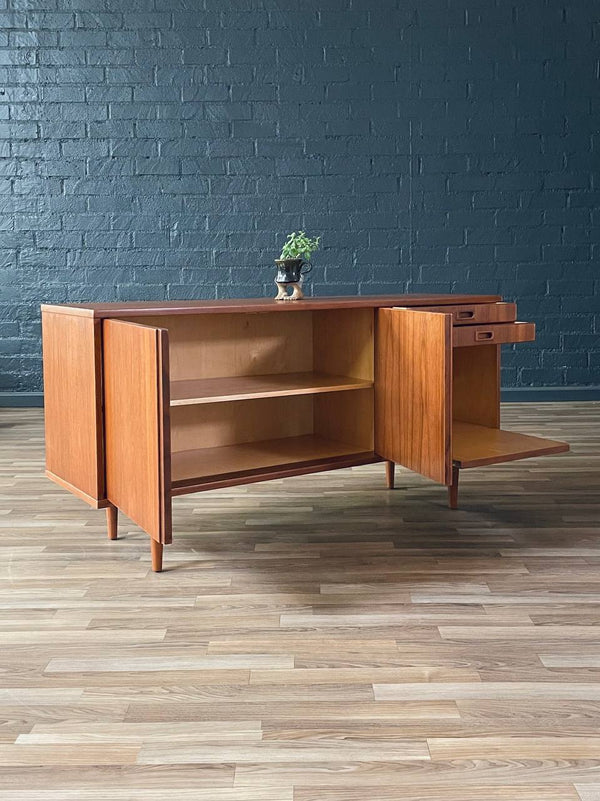 Mid-Century Modern Teak Credenza, c.1960’s