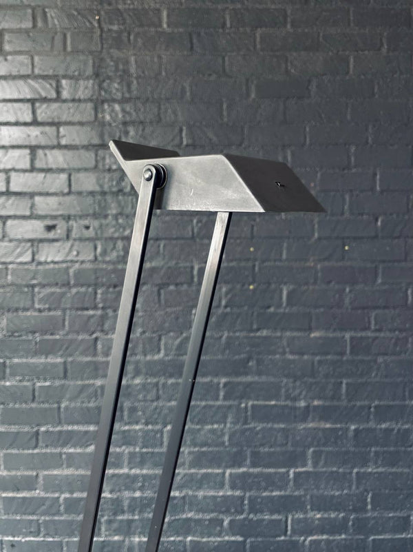 Italain “Tizio” Adjustable Counterbalanced Table Lamp by Richard Sapper for Artemide, c.1970’s