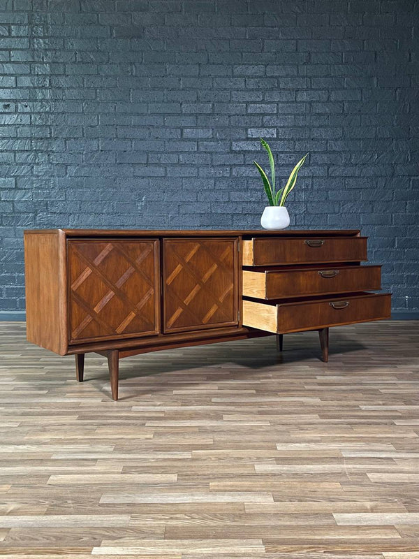 Mid-Century Modern 9-Drawer Sculpted Walnut Dresser by United Furniture, c.1960’s