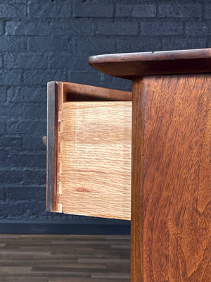 Mid-Century Modern 9-Drawer Walnut Dresser by Unagusta, c.1960’s