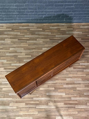 Mid-Century Modern 9-Drawer Sculpted Walnut Dresser by United Furniture, c.1960’s