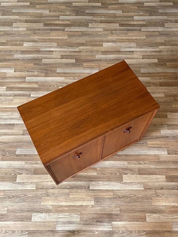 Mid-Century Modern Walnut & Rosewood Cabinet by Thosmasville, c.1960’s