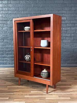 Mid-Century Modern Mahogany Bookcase Cabinet w/ Glass Doors, c.1960’s