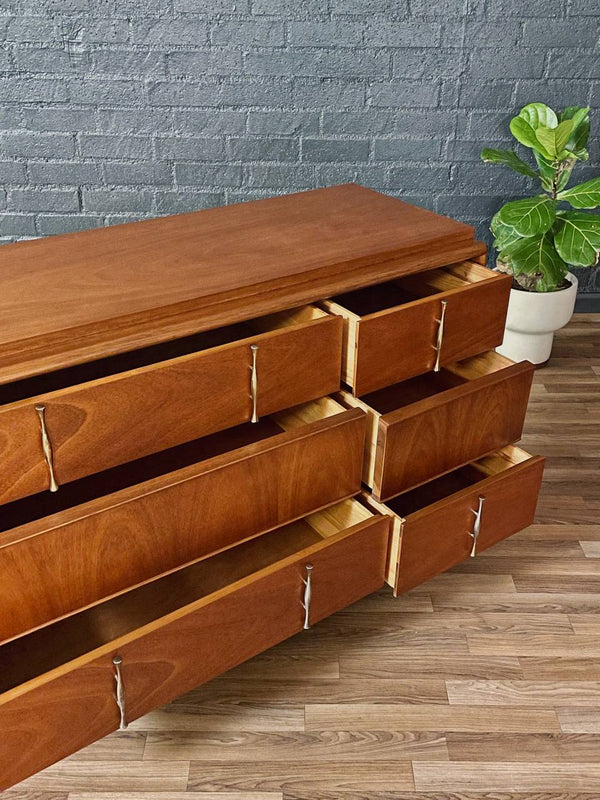 Mid-Century Modern 9-Drawer Walnut Dresser by United Furniture, c.1960’s
