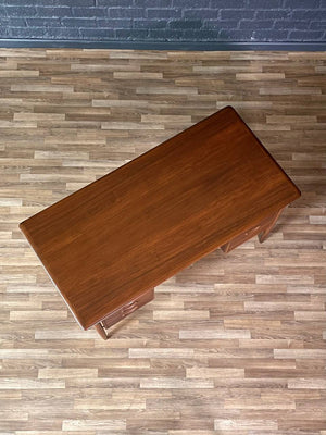 Mid-Century Danish Modern Walnut Executive Desk by Gunnar Schwartz, c.1960’s