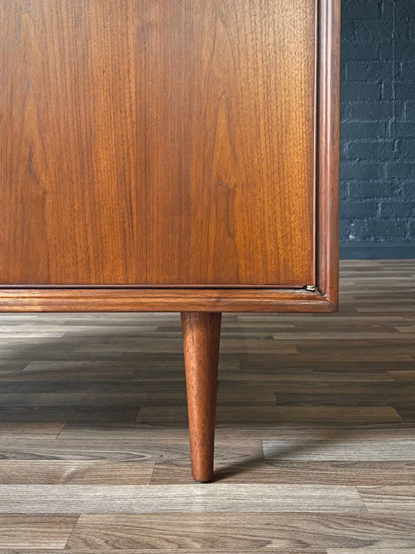 Mid-Century Modern Walnut & Rosewood Cabinet by Thosmasville, c.1960’s