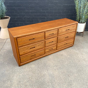 Mid-Century Modern Oak 9-Drawer Dresser, c.1970’s