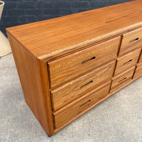 Mid-Century Modern Oak 9-Drawer Dresser, c.1970’s
