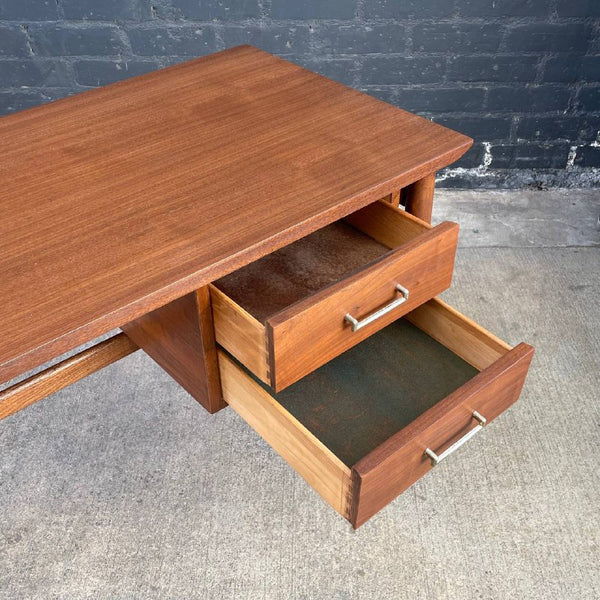 Mid-Century Modern Walnut Expanding Desk by Lane, c.1960’s