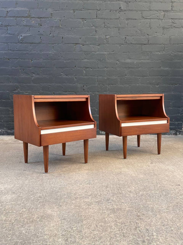 Pair of Mid-Century Modern Two-Tone Night Stands by American of Martinsville, c.1960’s