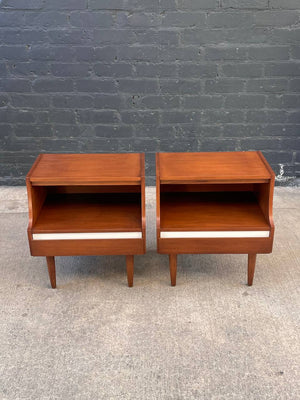 Pair of Mid-Century Modern Two-Tone Night Stands by American of Martinsville, c.1960’s