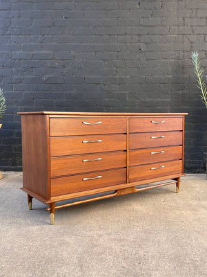 Mid-Century Modern 8-Drawer Walnut Dresser by Lane, c.1960’s