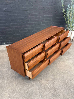 Mid-Century Modern 9-Drawer “1st Edition” Dresser by Lane, c.1960’s