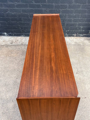 Mid-Century Modern 9-Drawer “1st Edition” Dresser by Lane, c.1960’s