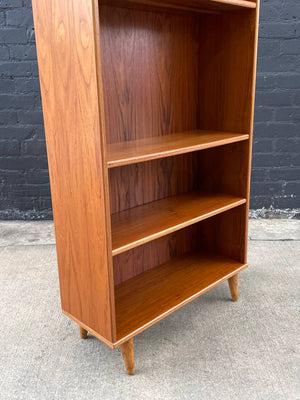 Danish Modern Teak Adjustable Shelf Bookcase, c.1970’s