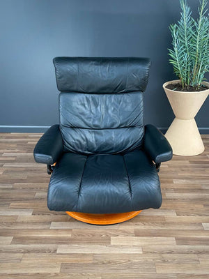 Ekornes Stressless Black Leather Reclining Swivel Lounge Chair